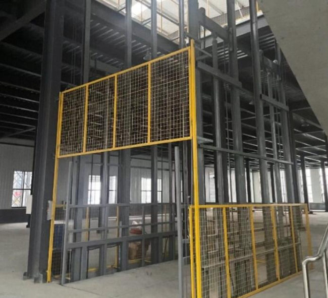 青铜峡请详细介绍一下货梯安装在室外的维护方法